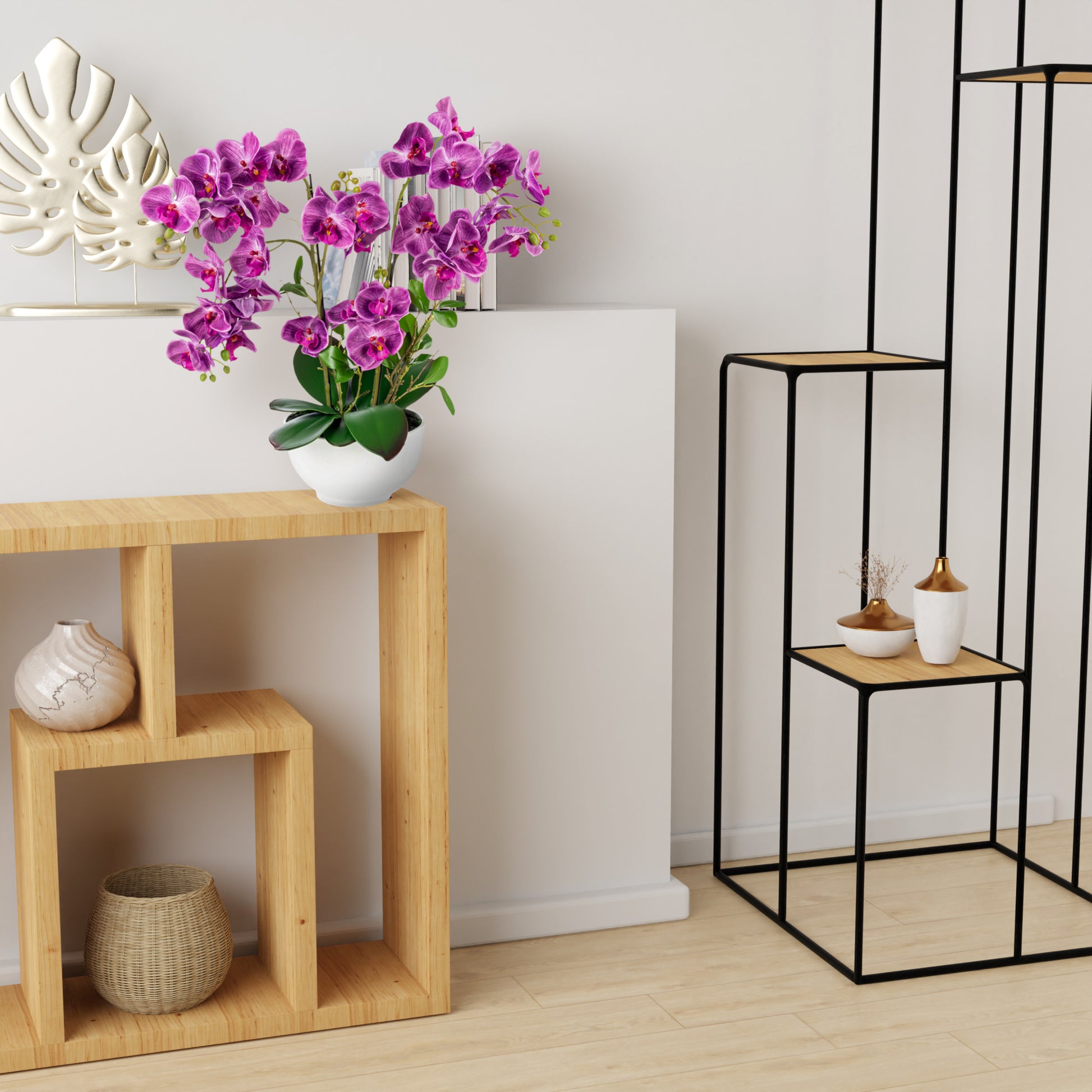 Dekorative Orchidee aus Kunststoff in hochwertigem Keramiktopf