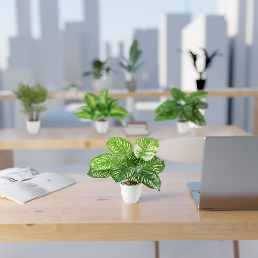 Monstera Kunstpflanze mit markanten Blättern im eleganten Keramiktopf