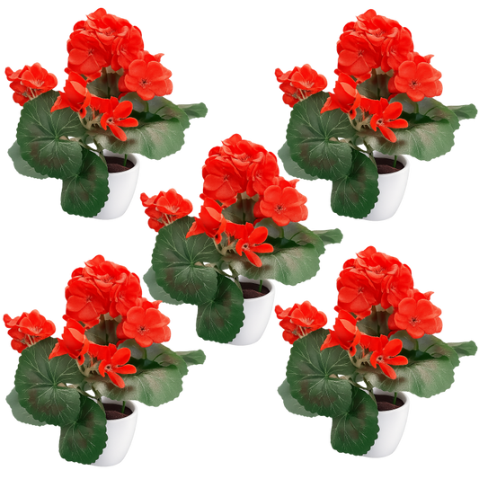 Künstliche rote Geranie im weißen Topf – detailreiche Kunstblume mit realistischem Blattwerk für Innen- und Außendekoration.